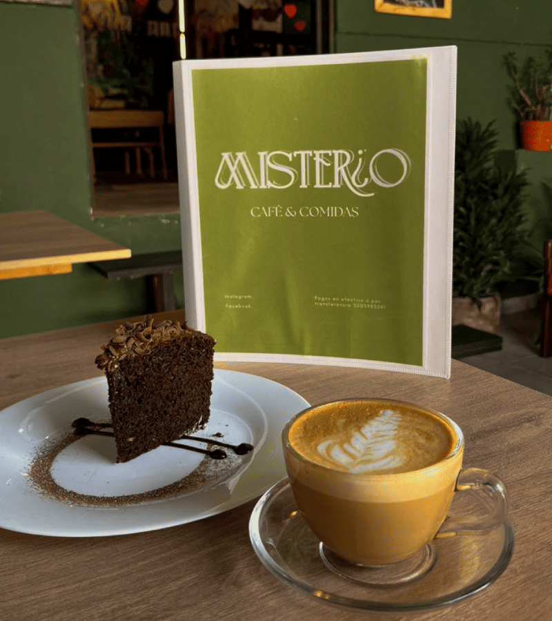 Misterio café y comidas 